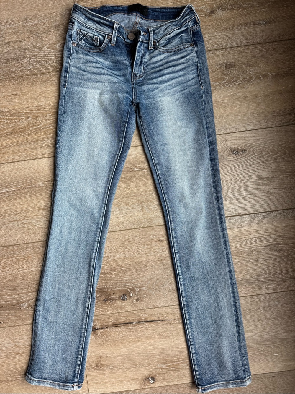 Buckle Black Fit No. 53 Straight Jeans Women’s 25x32 Medium Wash Stretch Denim